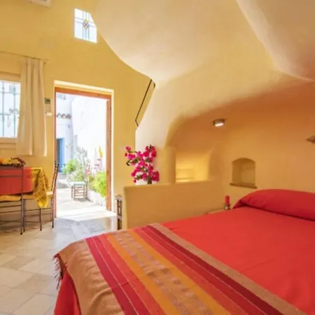 Apartment Patios 4 *